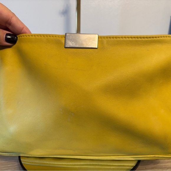 Jimmy Choo Yellow Lambskin Leather Studded Zulu clutch - Picture 4 of 6